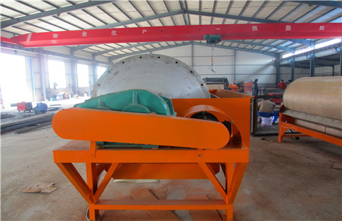 輥磨機(jī)，單傳動(dòng)高壓輥磨機(jī)質(zhì)量好， 單傳動(dòng)高壓輥磨機(jī)質(zhì)量好，磁場(chǎng)一般為多少_磁塊如何排列